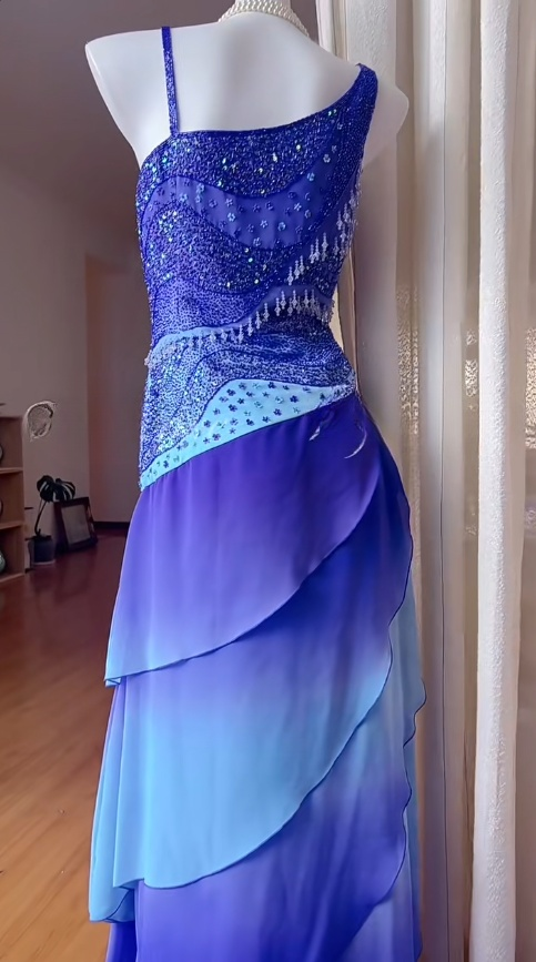 Stunning Blue Gradient Asymmetric Neck Sheath Chiffon Beaded Long Prom Dresses Vintage Evening Gowns ED02565
