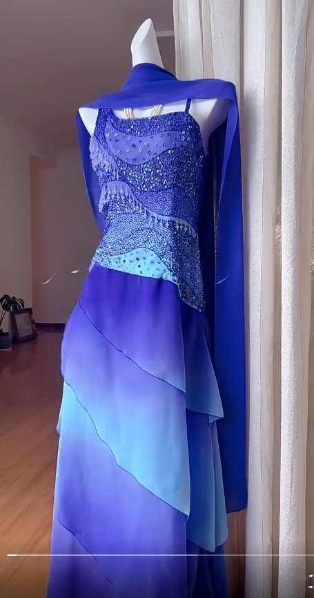 Stunning Blue Gradient Asymmetric Neck Sheath Chiffon Beaded Long Prom Dresses Vintage Evening Gowns ED02565