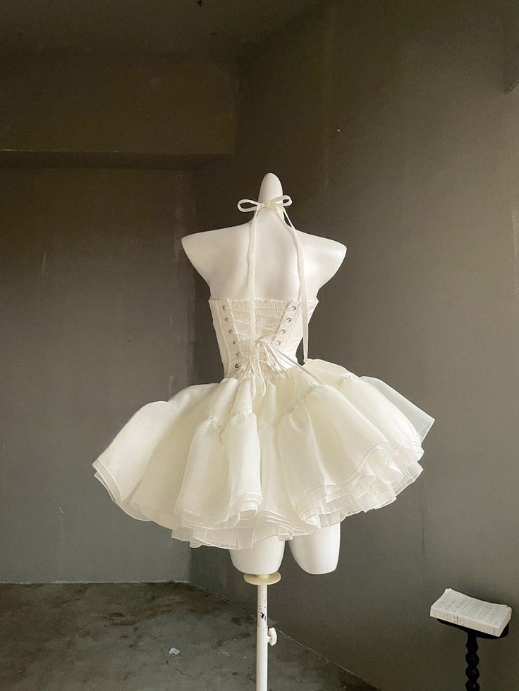 Sweet Off-White Strapless A-Line Tulle Short Prom Dresses Homecoming Dress ED02602