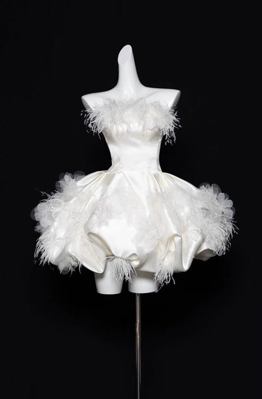 Elegant White Strapless A-Line Satin Short Prom Dresses Homecoming Dress ED02626