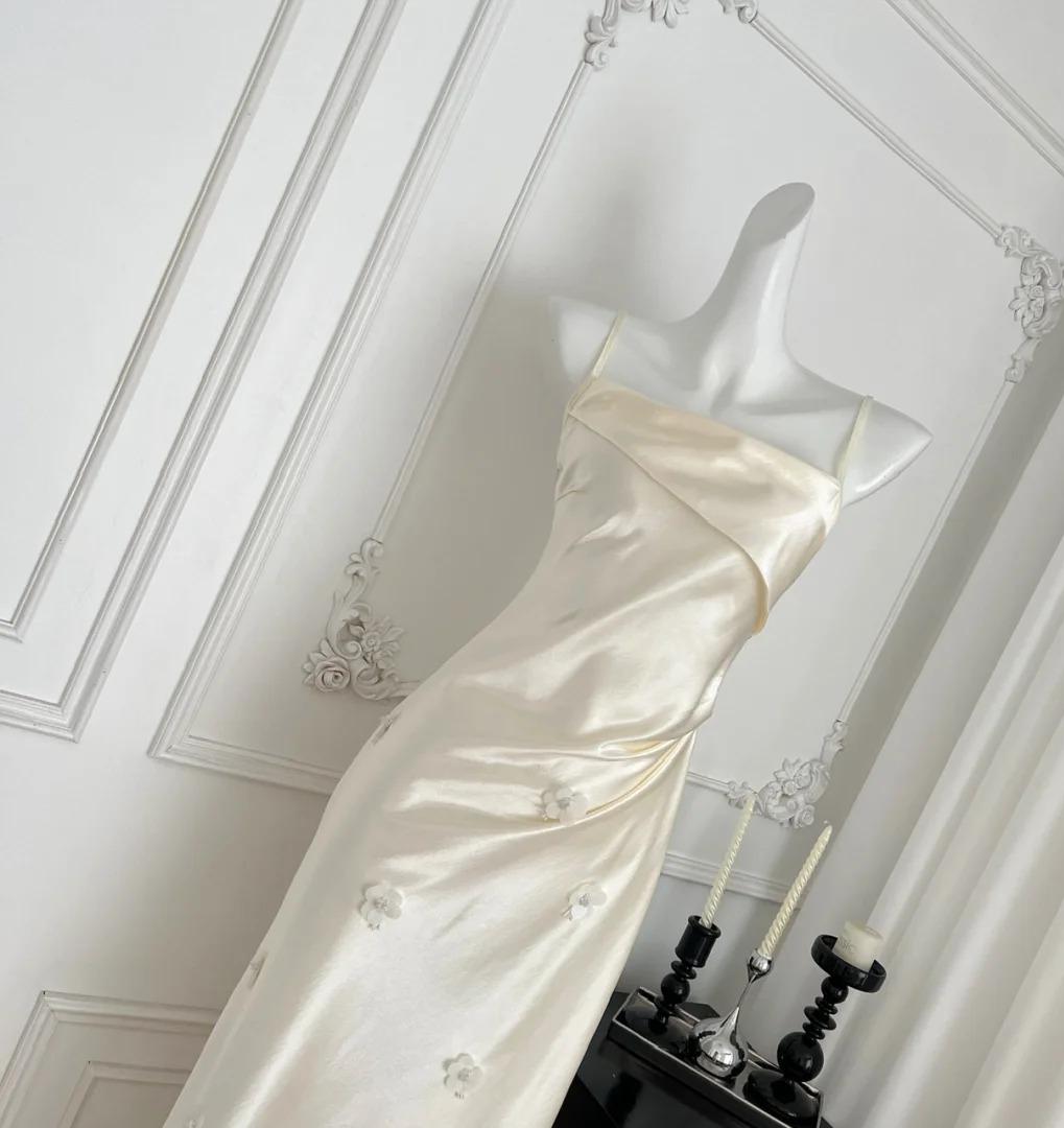 Simple Light Champagne Spaghetti Straps Satin Sheath Prom Dresses Formal Evening Gowns ED02631