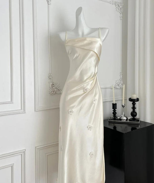 Simple Light Champagne Spaghetti Straps Satin Sheath Prom Dresses Formal Evening Gowns ED02631