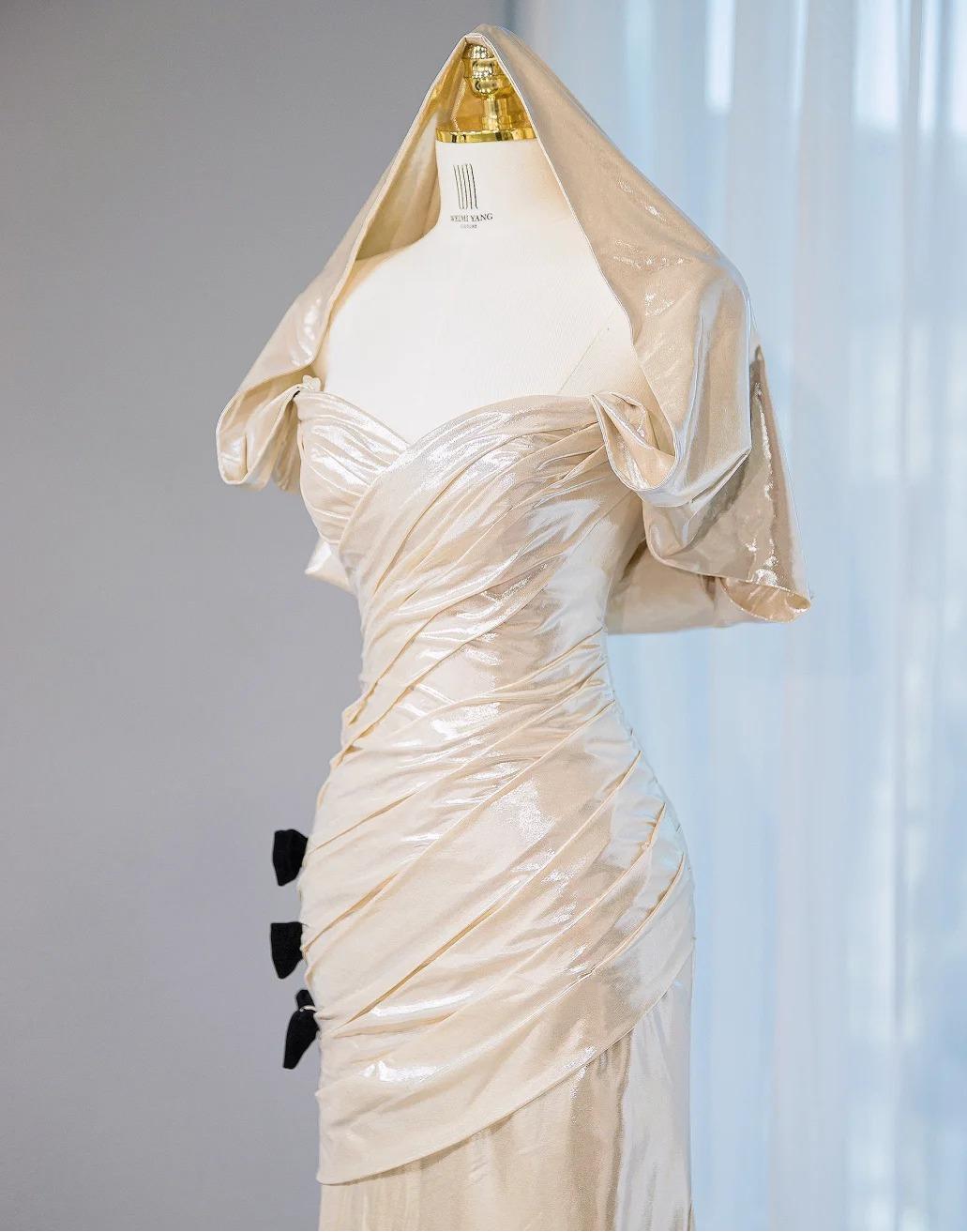 Elegant Champagne V-neck Mermaid Glitter Satin Long Prom Dresses Fashion Formal Evening Gowns ED02666