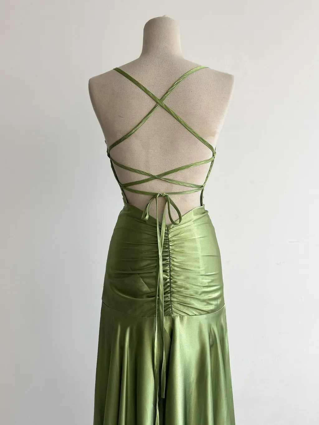 Vintage Green Spaghetti Strap Bodycon Satin Hi-Lo Long Prom Dresses Formal Evening Gowns ED02680