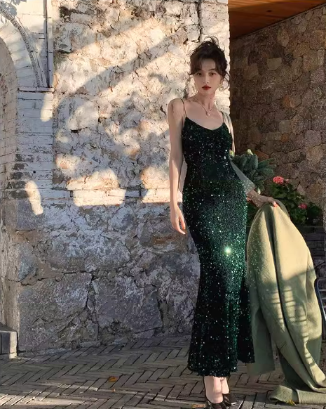 Velvet Sequined V-Neck Suspender Mermaid Maxi Dress ED0276