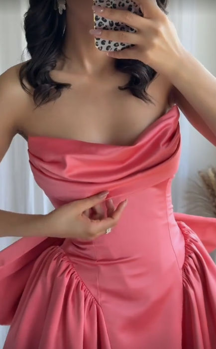 Gorgeous Hot Pink Strapless A-Line Satin Homecoming Dresses Short Prom Dresses with Bow ED02771
