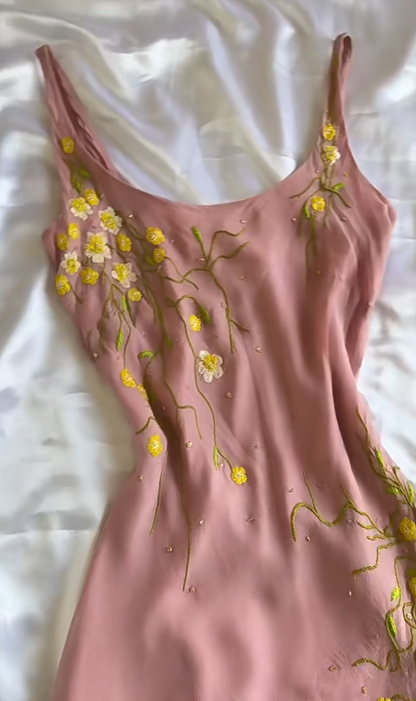 Stunning Pink Spaghetti Straps A-Line Chiffon Beaded Short Prom Dresses Homecoming Dresses with Appliques ED02789