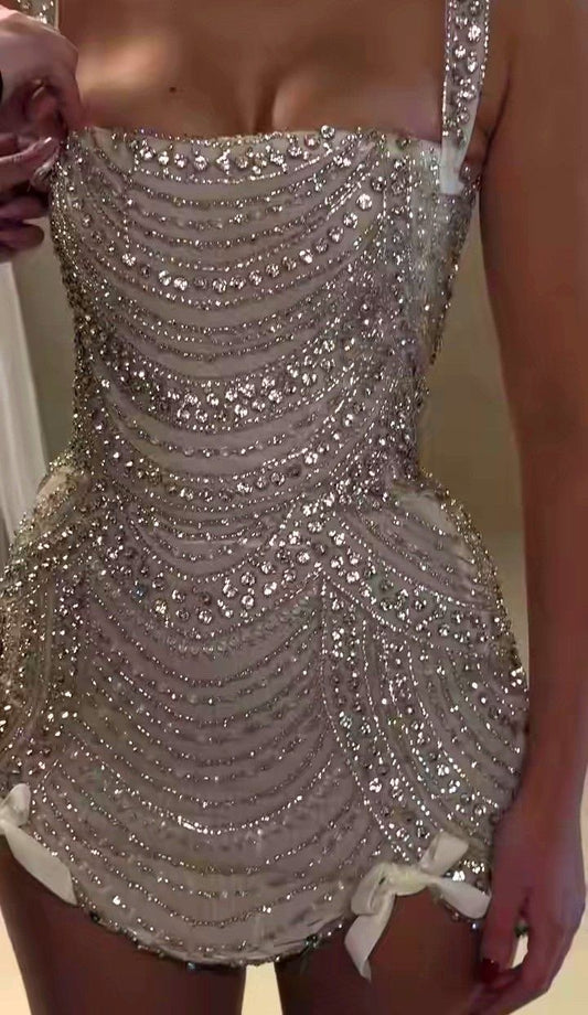 Stunning Spaghetti Straps Bodycon Beaded Short Prom Dresses Fashion Homecoming Dresses ED02793