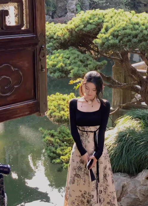 New Chinese style printed knitted patchwork cheongsam long skirt ED0280