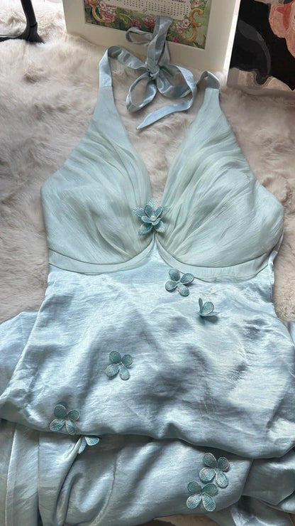 Stunning Grey Blue V Neck Sheath Satin Prom Dresses Fashion Party Dress with Applique ED02824