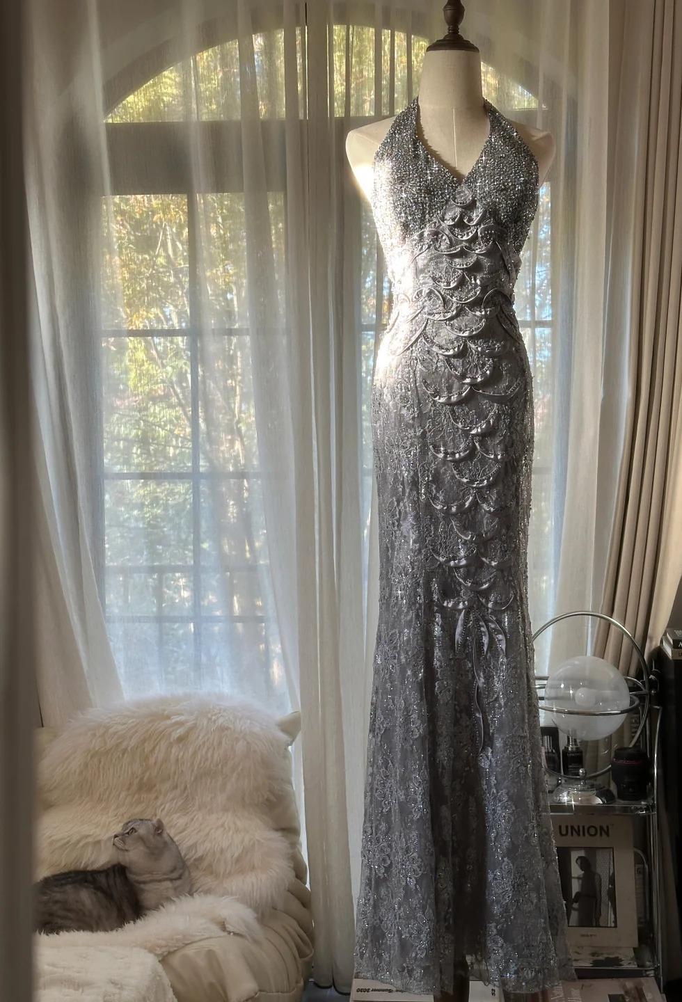 Stunning Grey V-Neck Mermaid Lace Beading Long Prom Dresses Vintage Evening Gowns ED02858