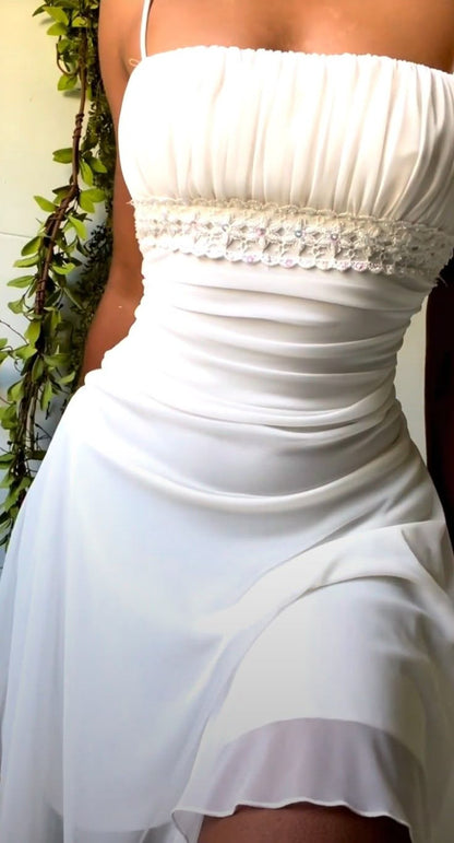 Elegant White Spaghetti Straps Sleeveless Chiffon Short Prom Dresses  ED02916