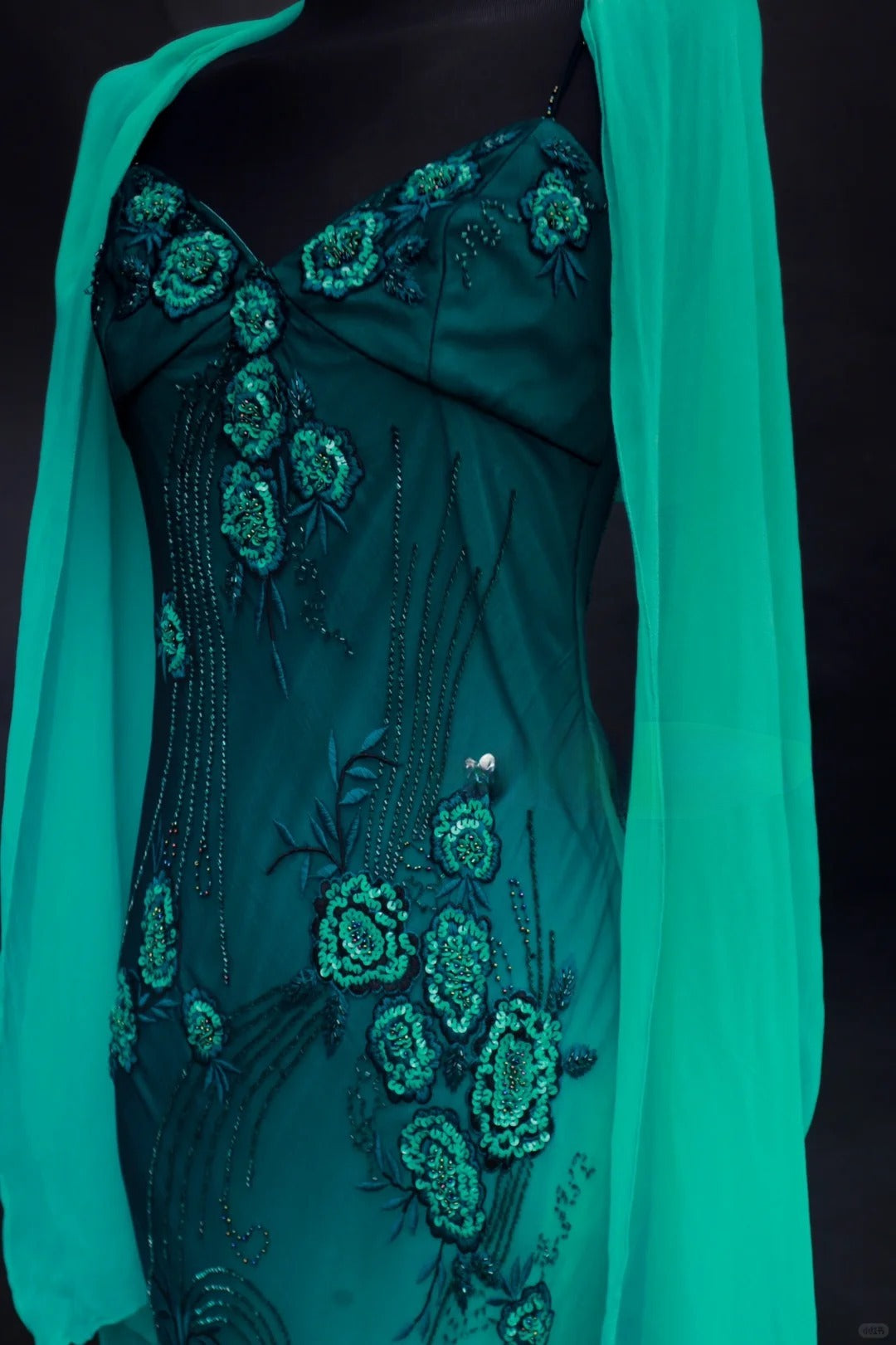 Stunning Jade Gradient Spaghetti Straps Sheath Chiffon Beading Long Prom Dresses Classic Formal Evening Gowns ED02934