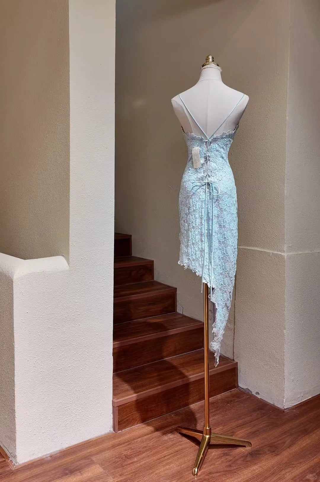 Elegant Light Blue Spaghetti Straps Sheath Lace Short Party Dresses ED02941