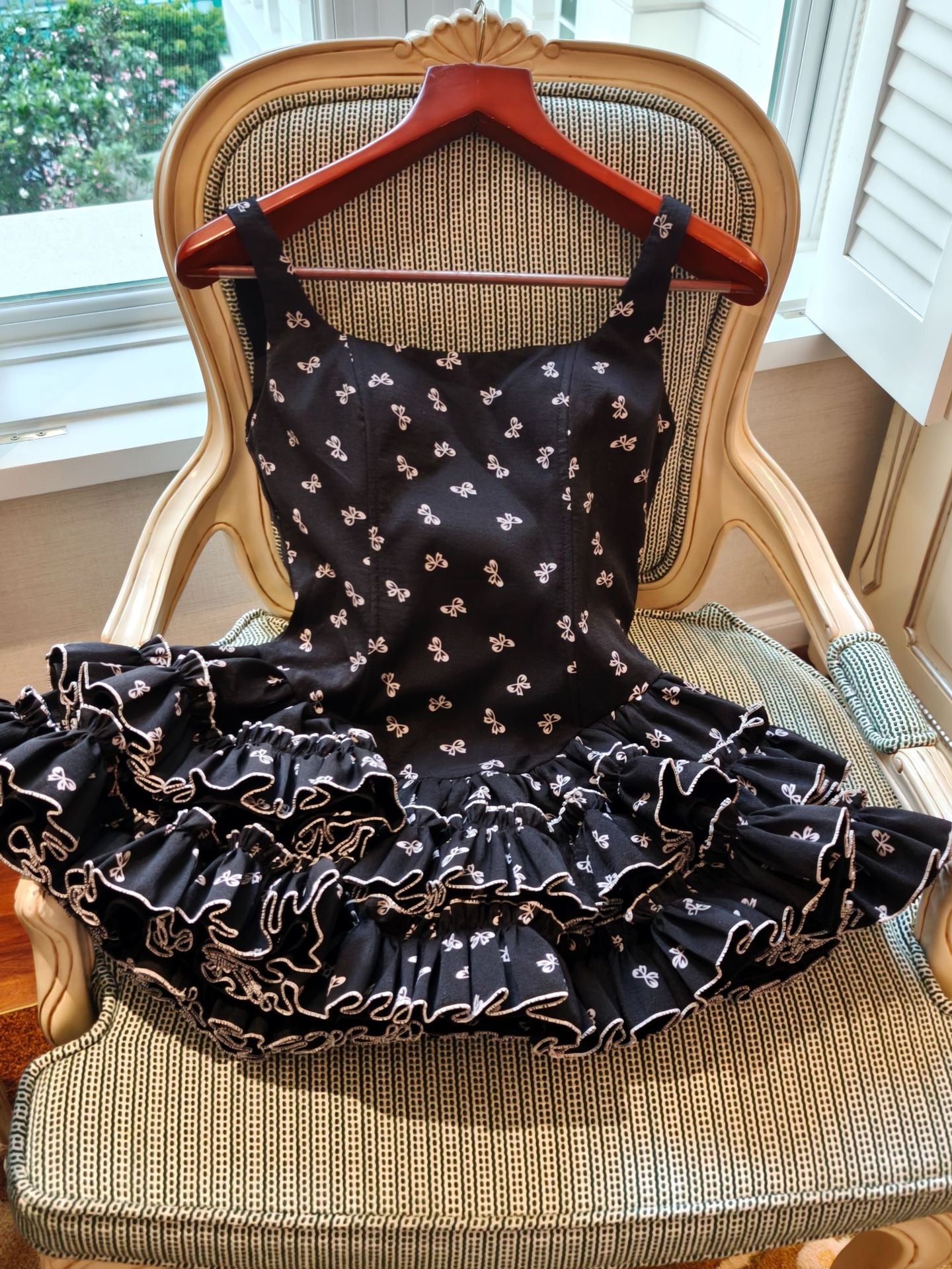 Elegant Black Square Neck A-Line Satin Short Prom Dresses Cocktail Party Dress ED02956