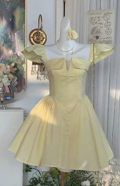 Gorgeous Butter Yellow Square Neck A-Line Short Birthday Party Dress Sweet Homecoming Dress ED03003