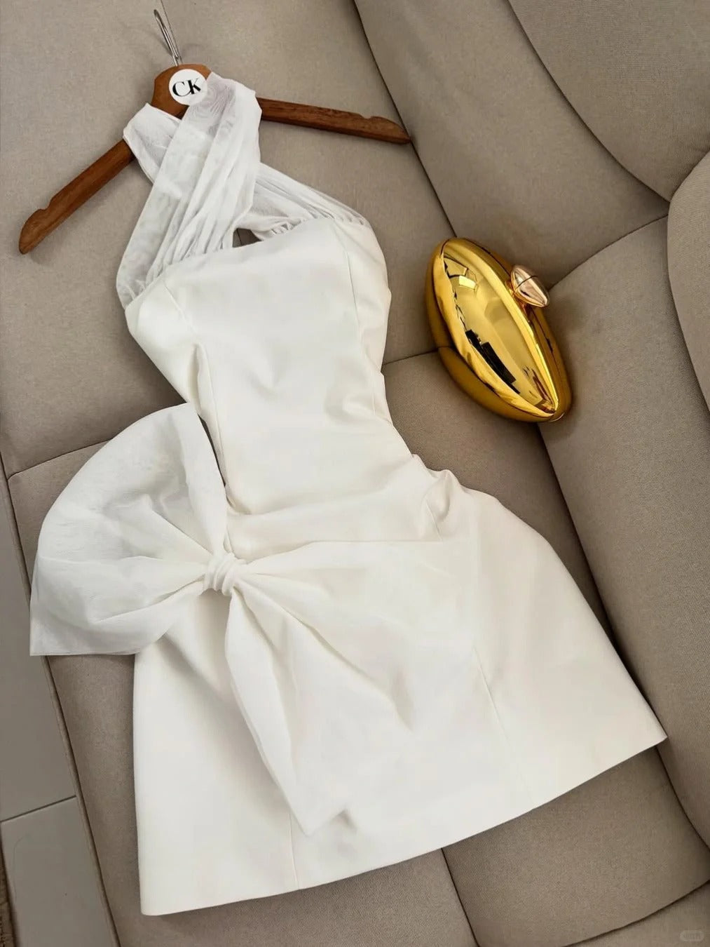 Elegant White Halter A-Line Satin Short Party Dresses with Bow ED03032