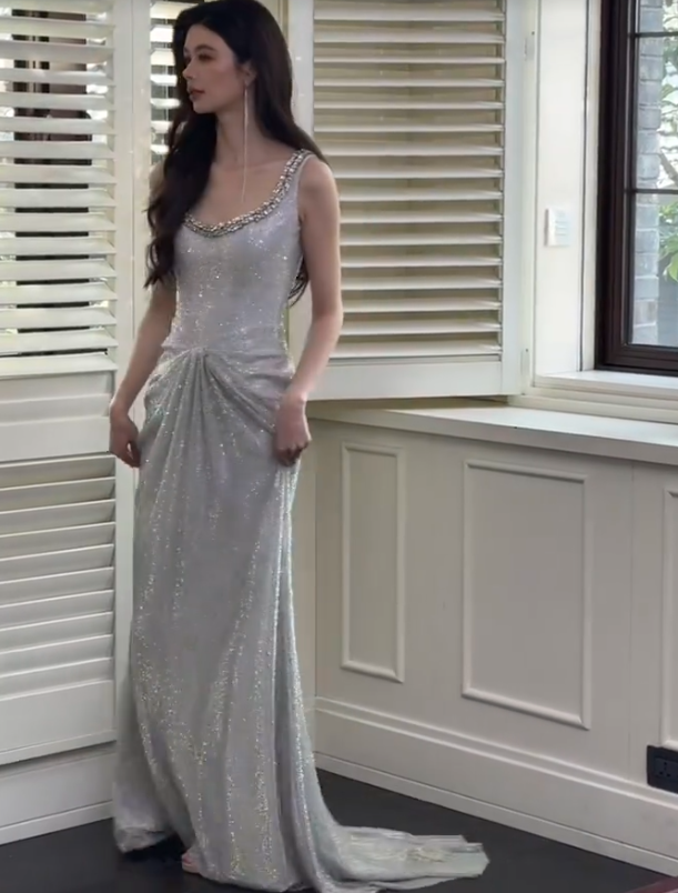 Gorgeous Silver Boat Neck Mermaid Glitter Satin Long Prom Dresses Formal Evening Gowns ED03048