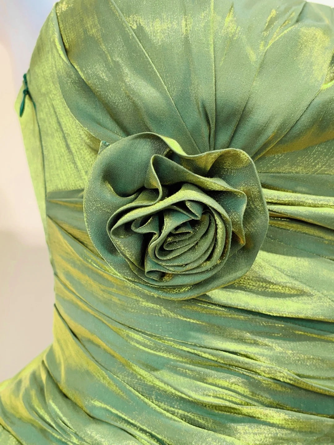 Sweet Green Spaghetti Straps A-Line Satin Long Prom Dresses Birthday Evening Gowns ED03051