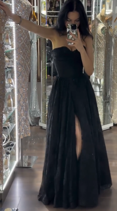 Elegant Black Strapless A-Line Tulle Long Prom Dresses Formal Evening Gowns ED03053