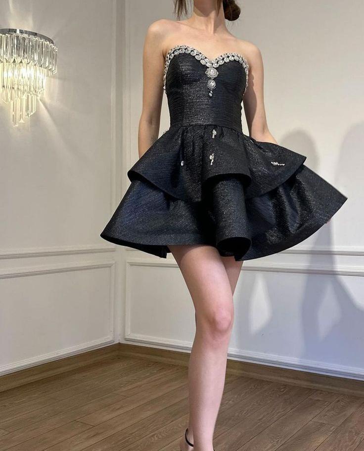 Elegant Black A-Line Sweetheart Neck Short Party Dress Sweet Birthday Evening Dress with Diamonds ED03075
