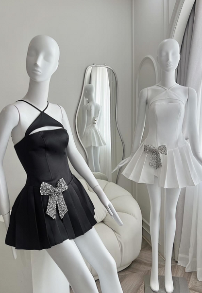 Fashion Black Halter A-Line Satin Pleated Short Evening Dress Elegant Party Dress ED03080