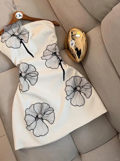 Elegant White Strapless Sheath Satin Short Evening Dress Fashion Party Dress ED03086