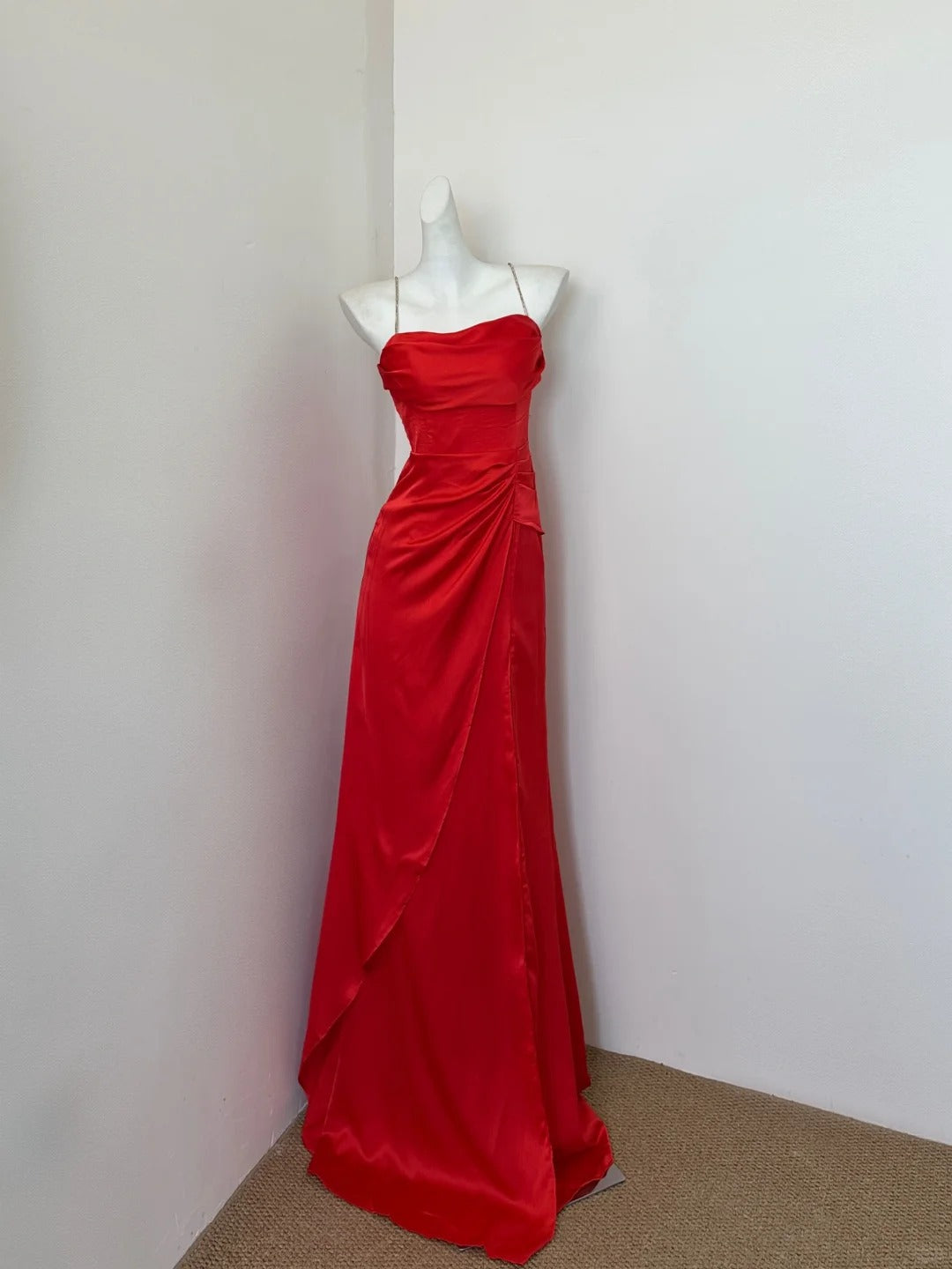 Elegant Green Spaghetti Straps A-Line Satin Long Prom Dresses Formal Evening Dresses ED03106