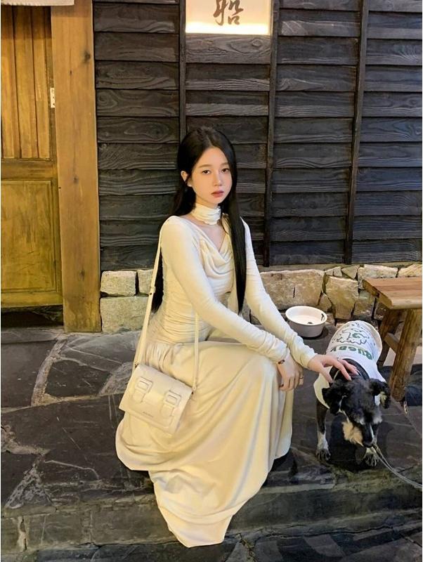 A-line Swing Neck Long Sleeve Scarf Knitted Dress ED0310