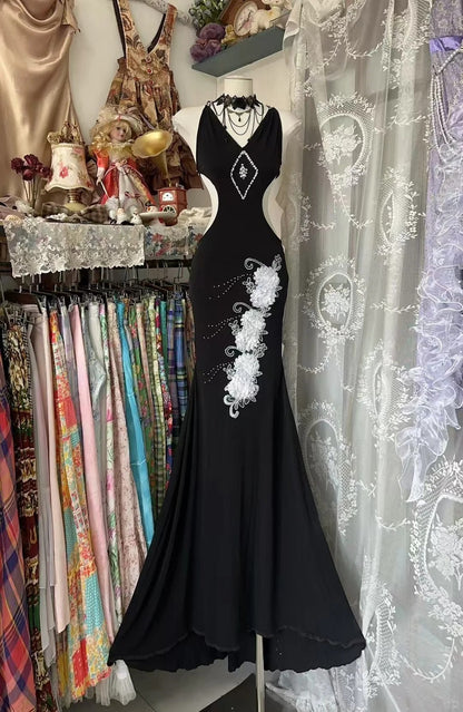 Glamour Black V-neck Mermaid Evening Gowns Beaded Chiffon Open Back Long Prom Dresses ED03136