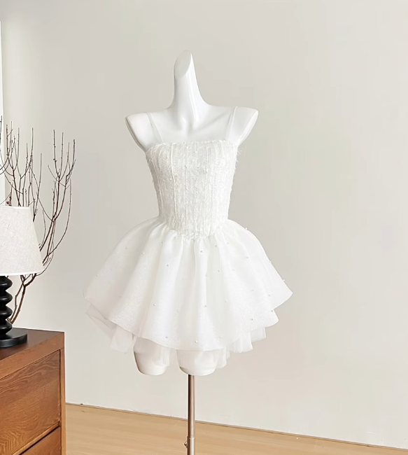 Simple White Spaghetti Straps A-Line Tulle Beaded Short Prom Dresses Sweet 16 Dresses ED03150