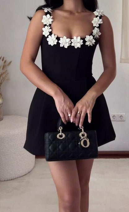 Elegant Black Square Neck A-Line Short Prom Dresses Fashion Party Dress ED03153