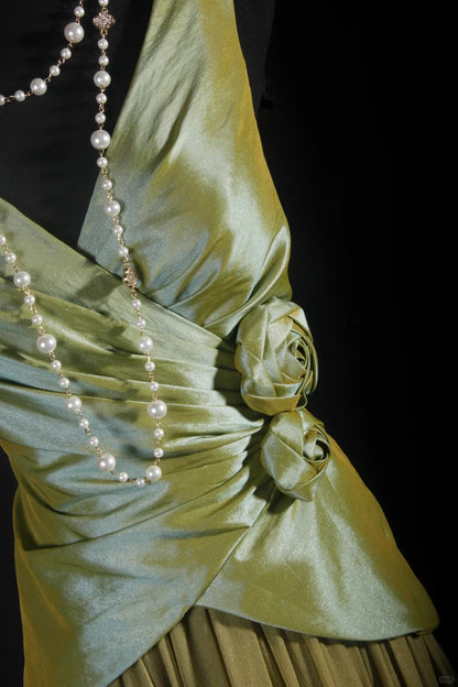 Elegant Green V-neck A-Line Tulle Satin Long Prom Dresses Retro Evening Gowns ED03179