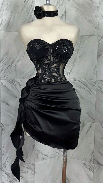 Elegant Black Sweetheart Party Dress A-Line Satin Applique Short Evening Dress Sexy Homecoming Dress ED03196