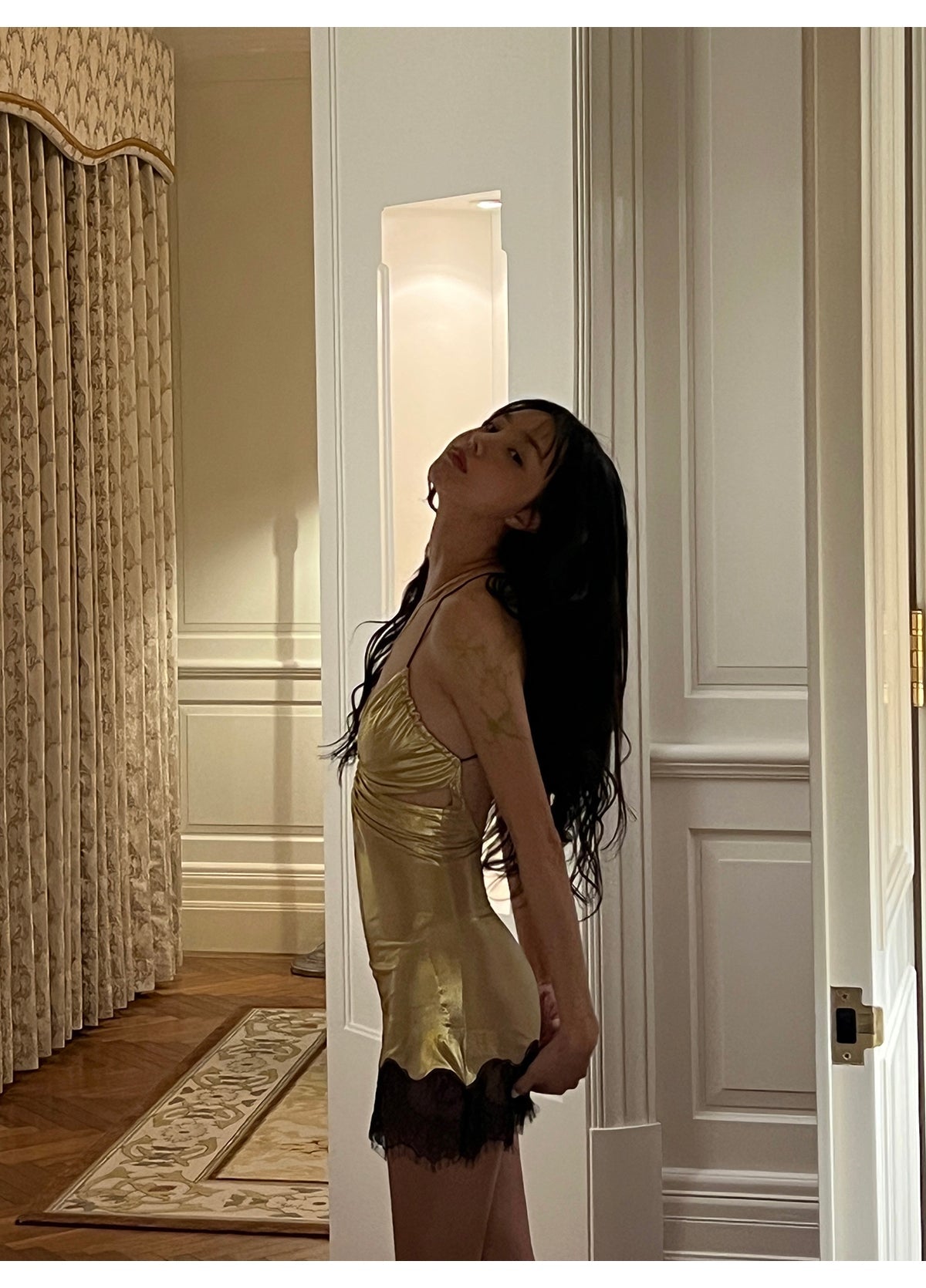 Sexy Gold Halter Neck Bodycon Satin Lace Short Outdoor Party Dress Fashion Homecoming Dress ED03226