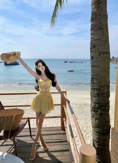 Chic Yellow A-Line Tulle Strapless Beach Holiday Short Dress ED03300