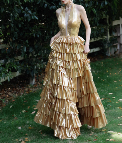 Fashion Gold A-Line Halter Long Prom Dresses Sparkly Backless Silt Graduation Dress ED03539