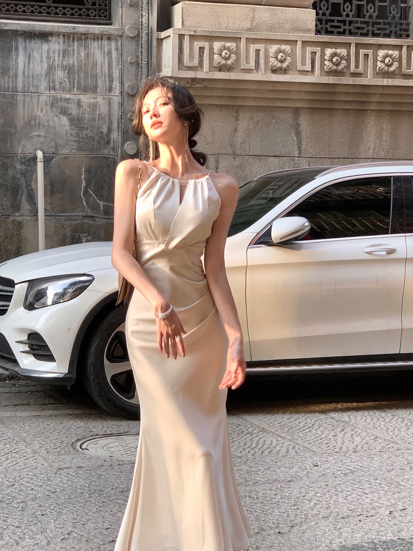 White Halter Neck Satin Sling Fishtail Dress ED0369