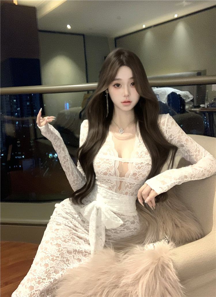 Sexy black lace long-sleeved slim-fit hip skirt ED0399