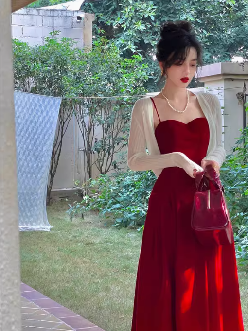 Hong Kong style retro red velvet suspender dress ED0423