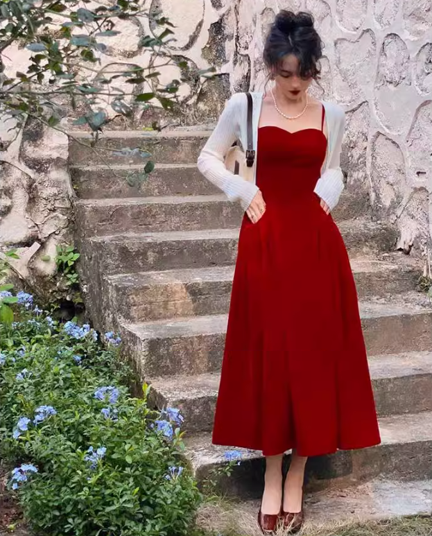 Hong Kong style retro red velvet suspender dress ED0423