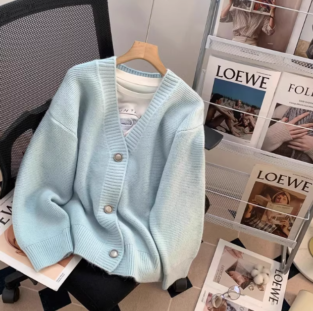 Korean style gentle V-neck loose outer wear knitted cardigan  ED0458