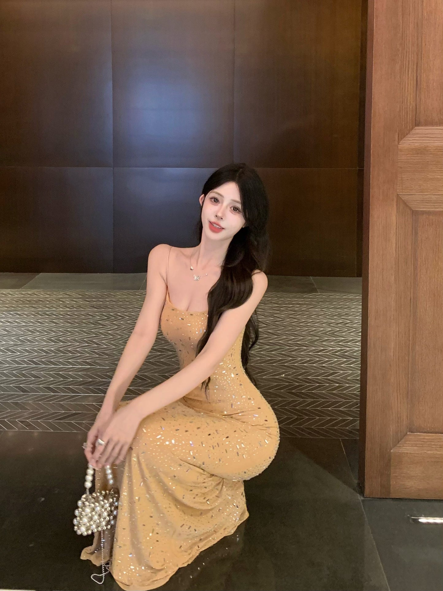 Heavy diamond sequin sexy suspender-covering long skirt ED0467