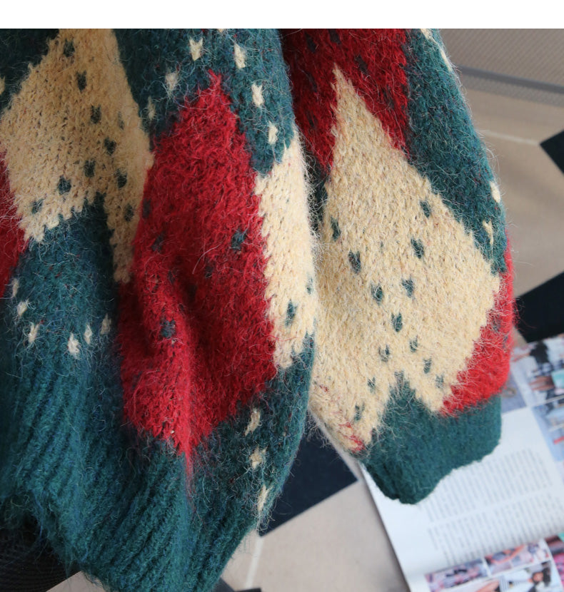 Atmospheric diamond contrast color round neck pullover sweater ED0488