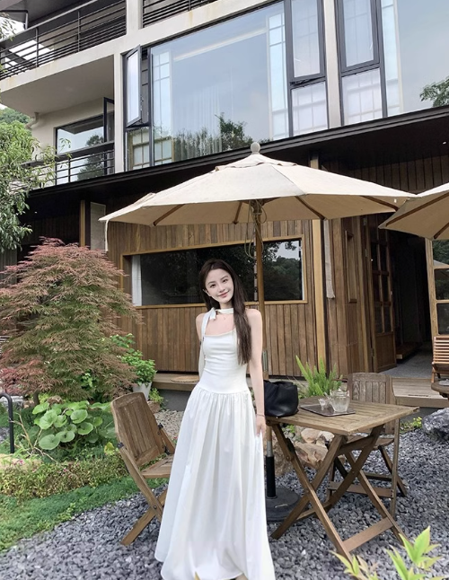 French style gentle halter neck suspender dress  ED0512