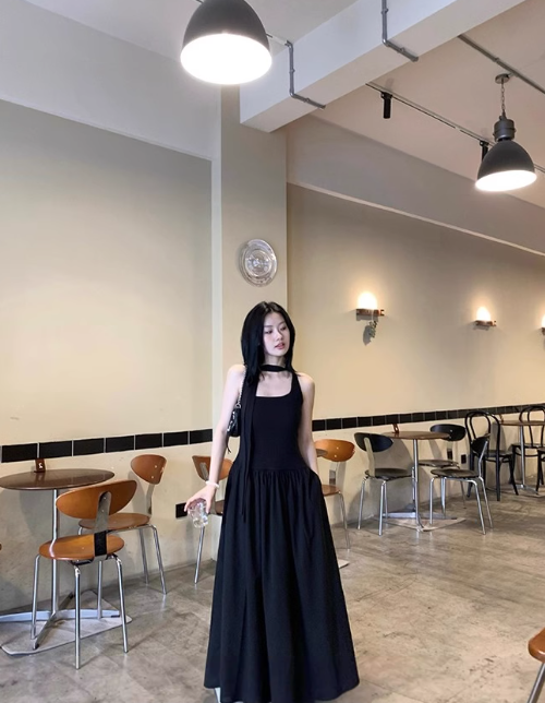 French style gentle halter neck suspender dress  ED0512