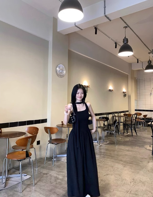 French style gentle halter neck suspender dress  ED0512