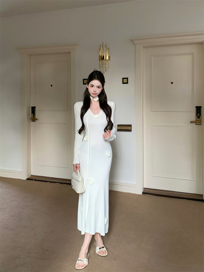 3D Flower V-Neck Long Sleeve Knitted Dress  ED0516
