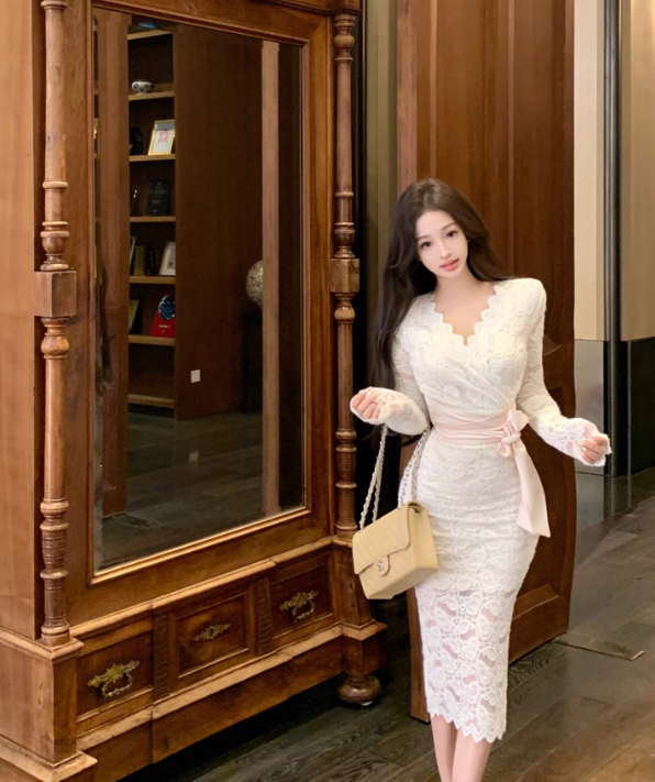 Apricot V-neck lace high waist long sleeve dress ED0525