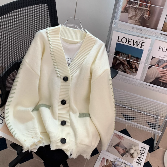 College style soft V-neck thickened cardigan sweater ED0540